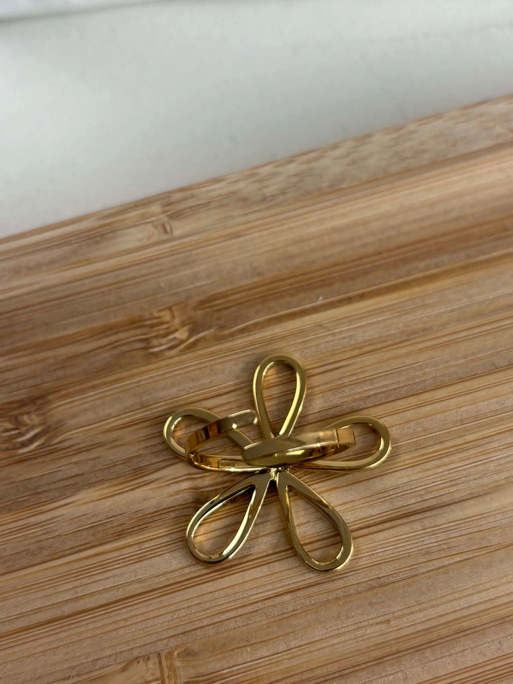 Bague fleur fine - doré
