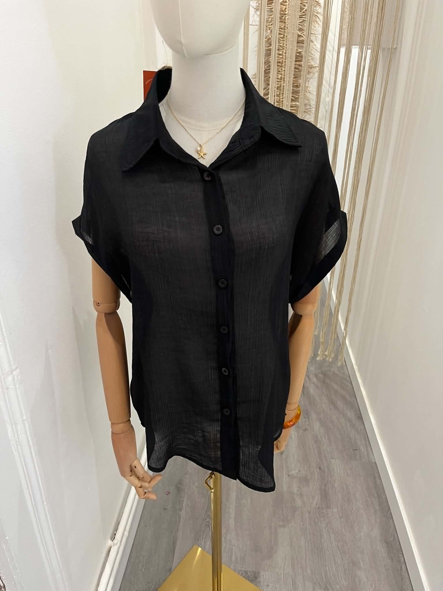 Chemise noir manche courte