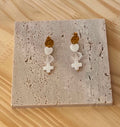Boucle d'oreille a croix