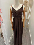 Robe marron a bretelles