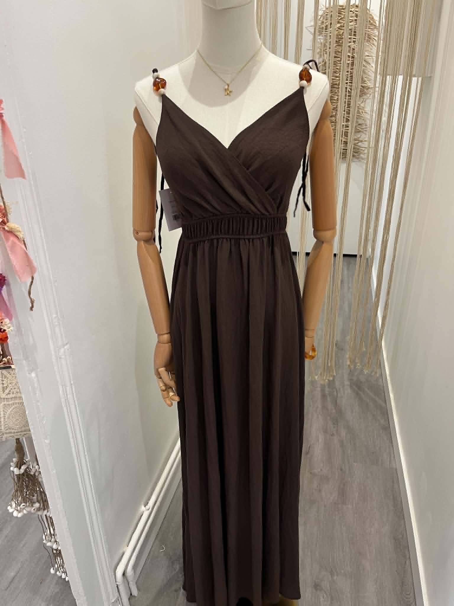 Robe marron a bretelles