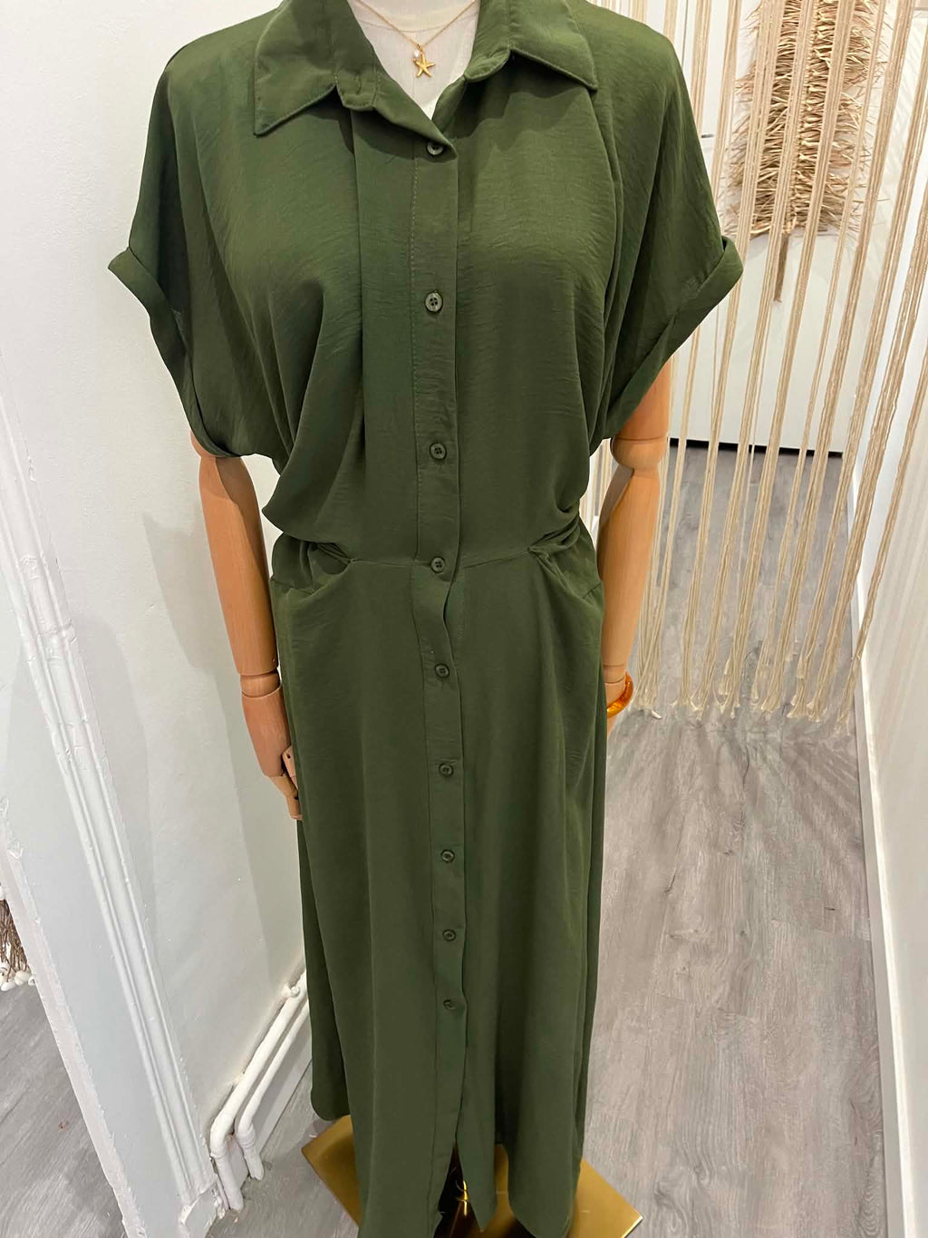 Robe verte manche courte