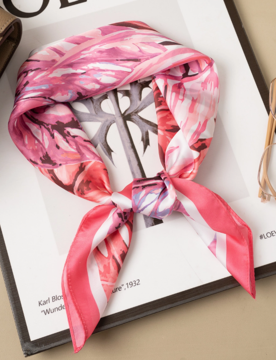 Foulard fleuries rose